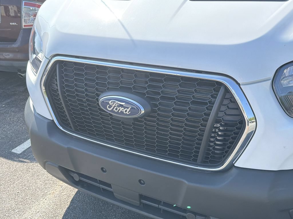 Used 2025 Ford Transit 250 Low Roof w/ Exterior Upgrade Package RWD image 5