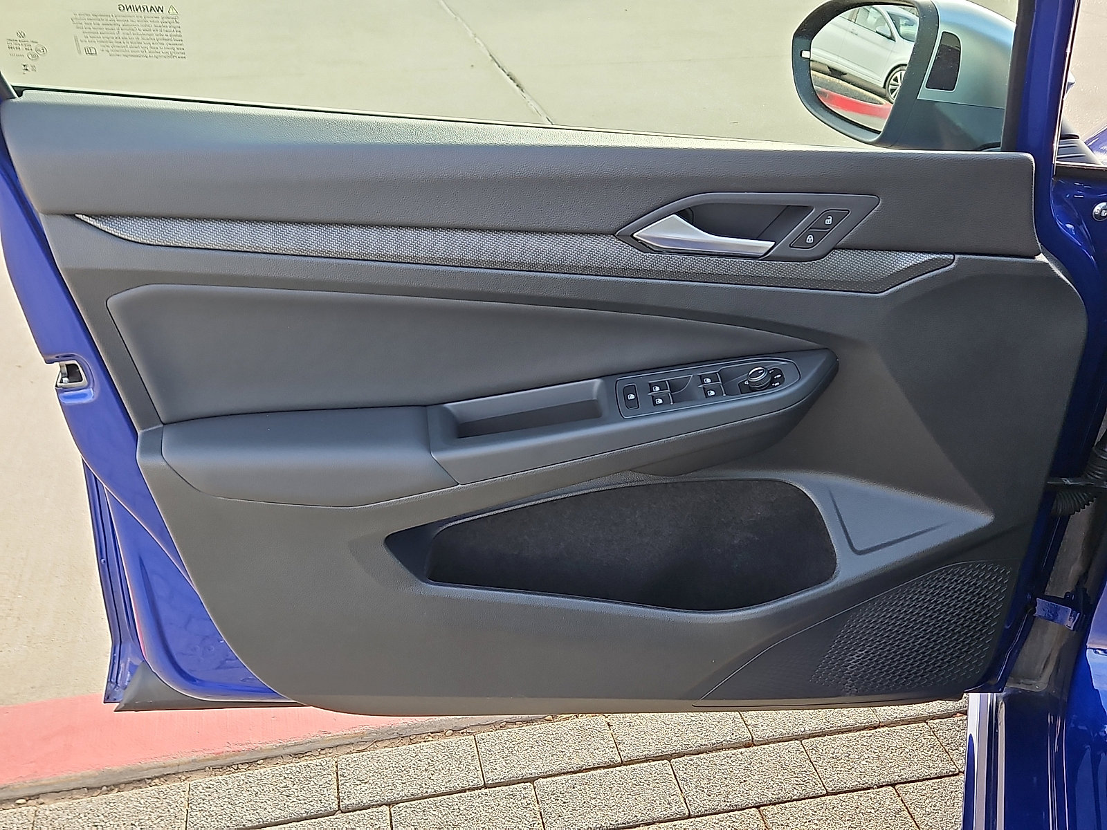 Used 2024 Volkswagen Golf R image 14