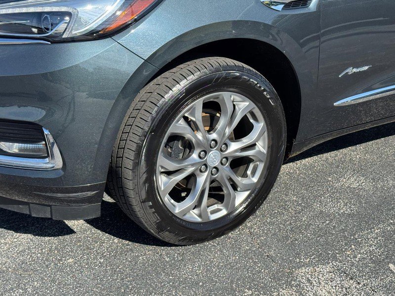 Certified 2019 Buick Enclave Avenir w/ Avenir Technology Package image 10