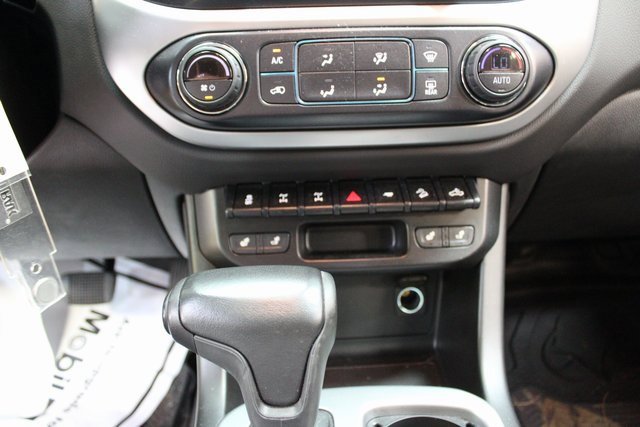 Used 2021 Chevrolet Colorado ZR2 image 17