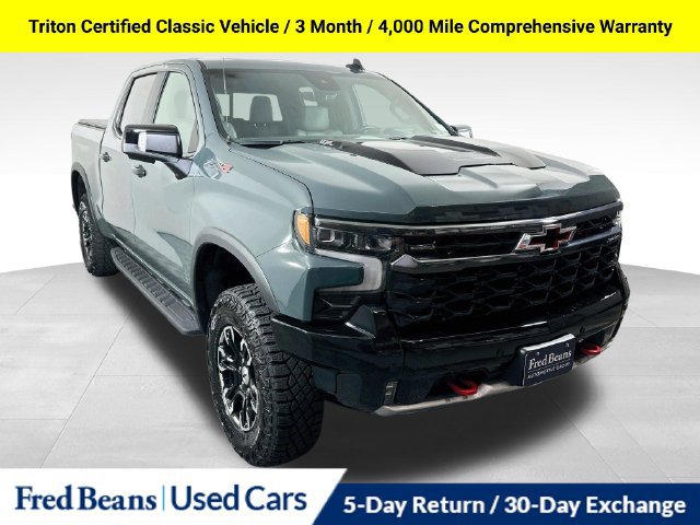 Used 2025 Chevrolet Silverado 1500 ZR2 w/ Technology Package AWD/4WD image 1