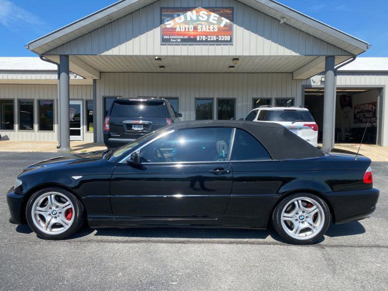Used 2004 BMW 330Ci Convertible image 2