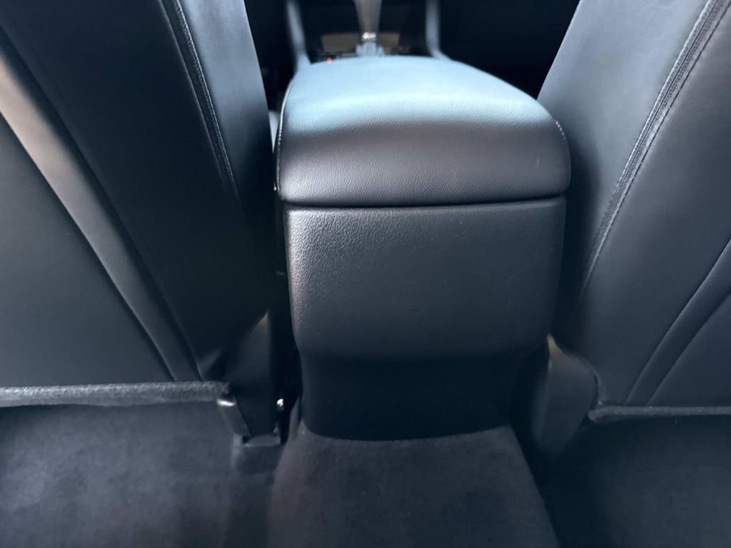 Used 2024 MAZDA MAZDA3 s image 20