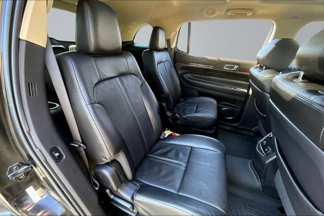 Used 2015 Lincoln MKT AWD w/ Equipment Group 201A image 24