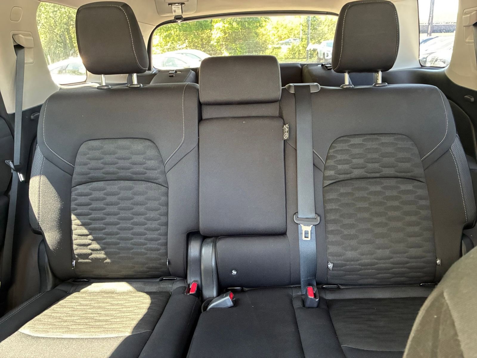 Used 2025 Nissan Pathfinder SV image 40