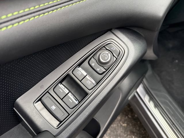 Used 2025 Subaru Ascent Bronze Edition image 11