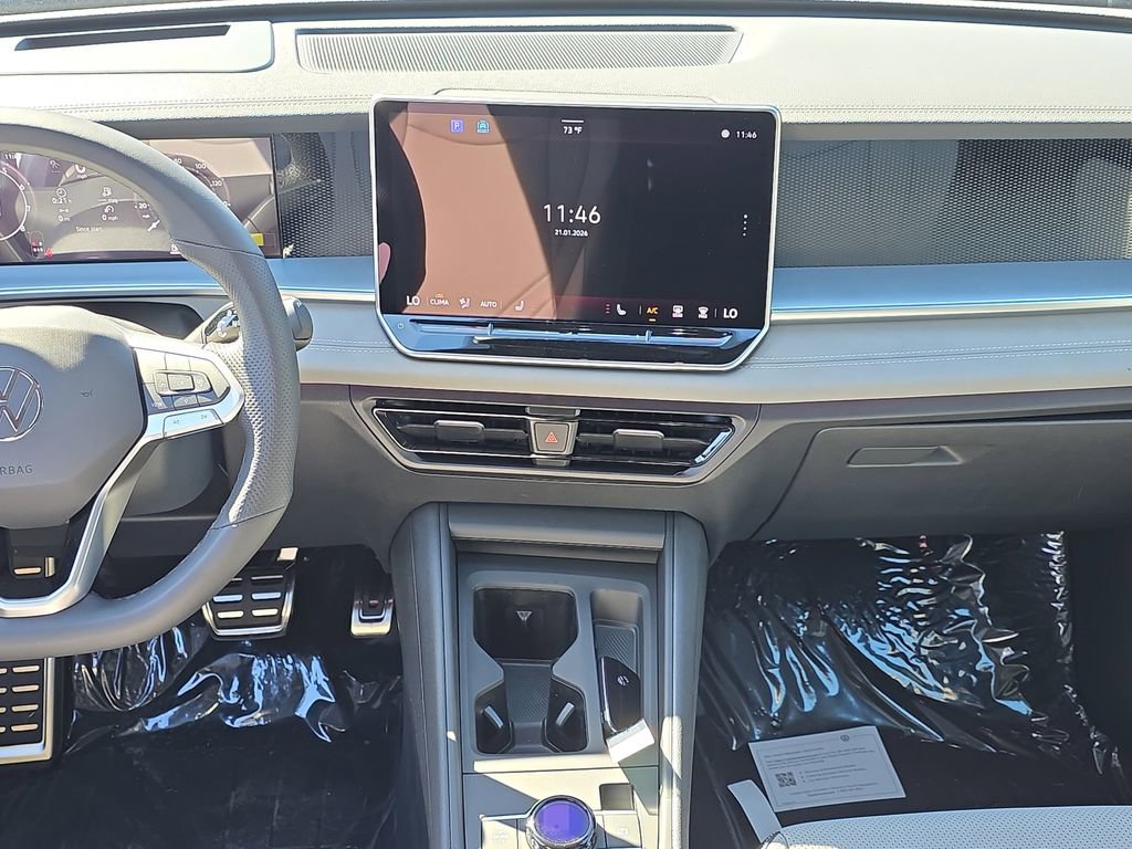 New 2026 Volkswagen Tiguan SE R-Line image 12