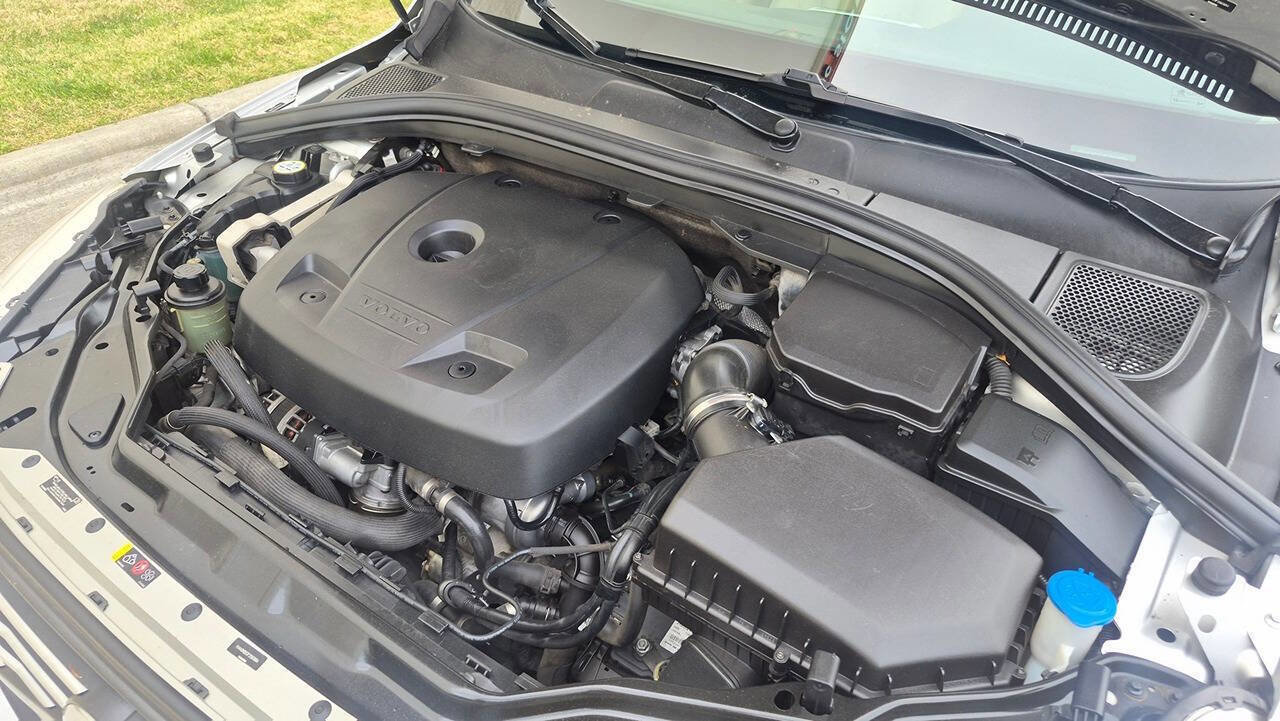 Used 2015 Volvo XC60 T5 Platinum FWD image 68