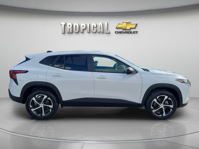 New 2026 Chevrolet Trax RS FWD image 8