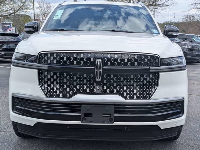 New 2026 Lincoln Navigator L Reserve AWD/4WD image 10