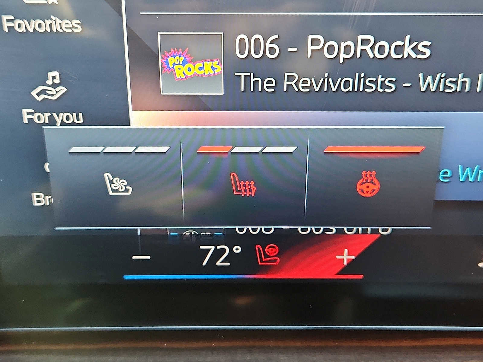 Certified 2024 BMW X7 xDrive40i w/ M Sport Package image 23