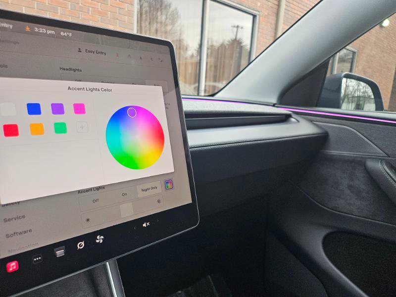 Used 2026 Tesla Model Y Long Range image 54