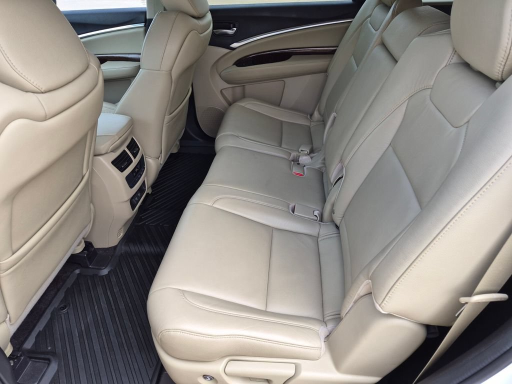 Used 2018 Acura MDX w/ Technology Package FWD image 31