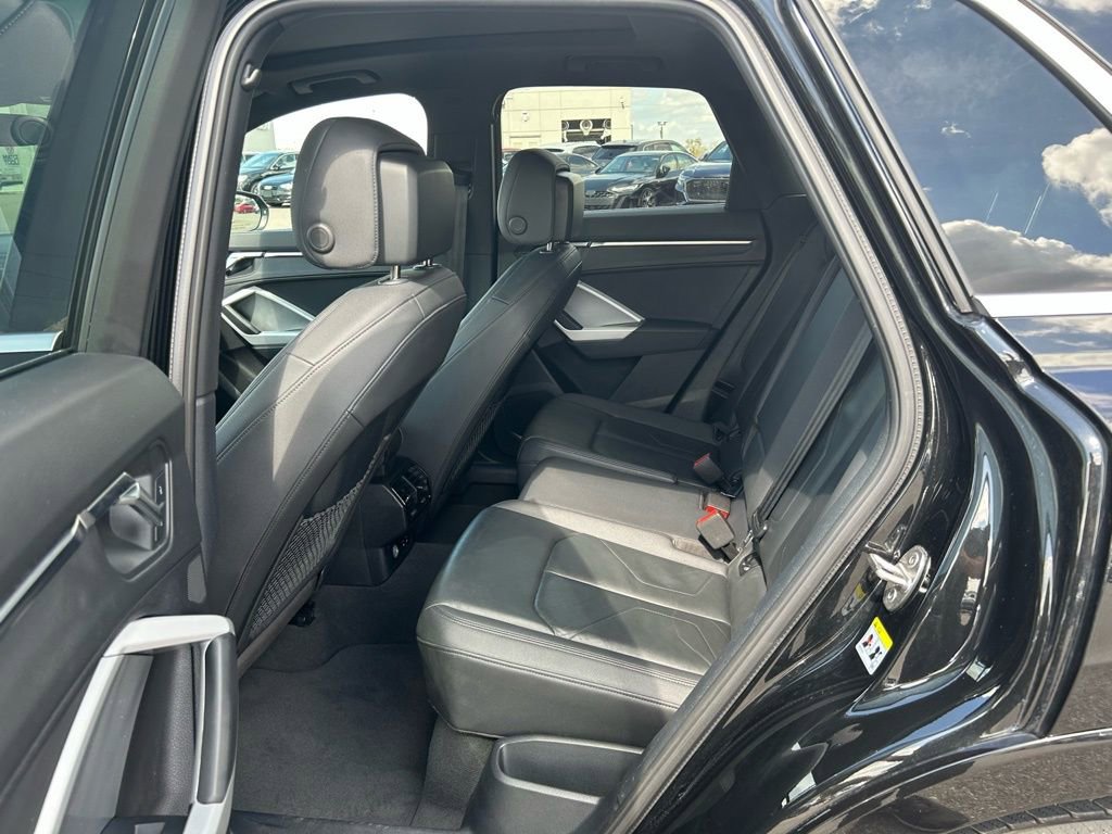 Used 2023 Audi Q3 2.0T Premium image 63