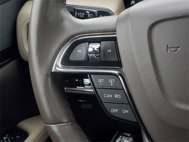 Used 2022 Lincoln Nautilus Reserve image 20