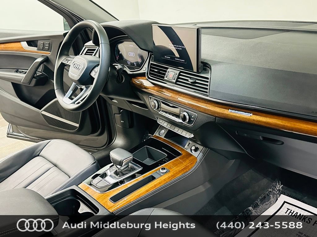 Certified 2023 Audi Q5 2.0T Premium Plus w/ Premium Plus Package AWD/4WD image 11