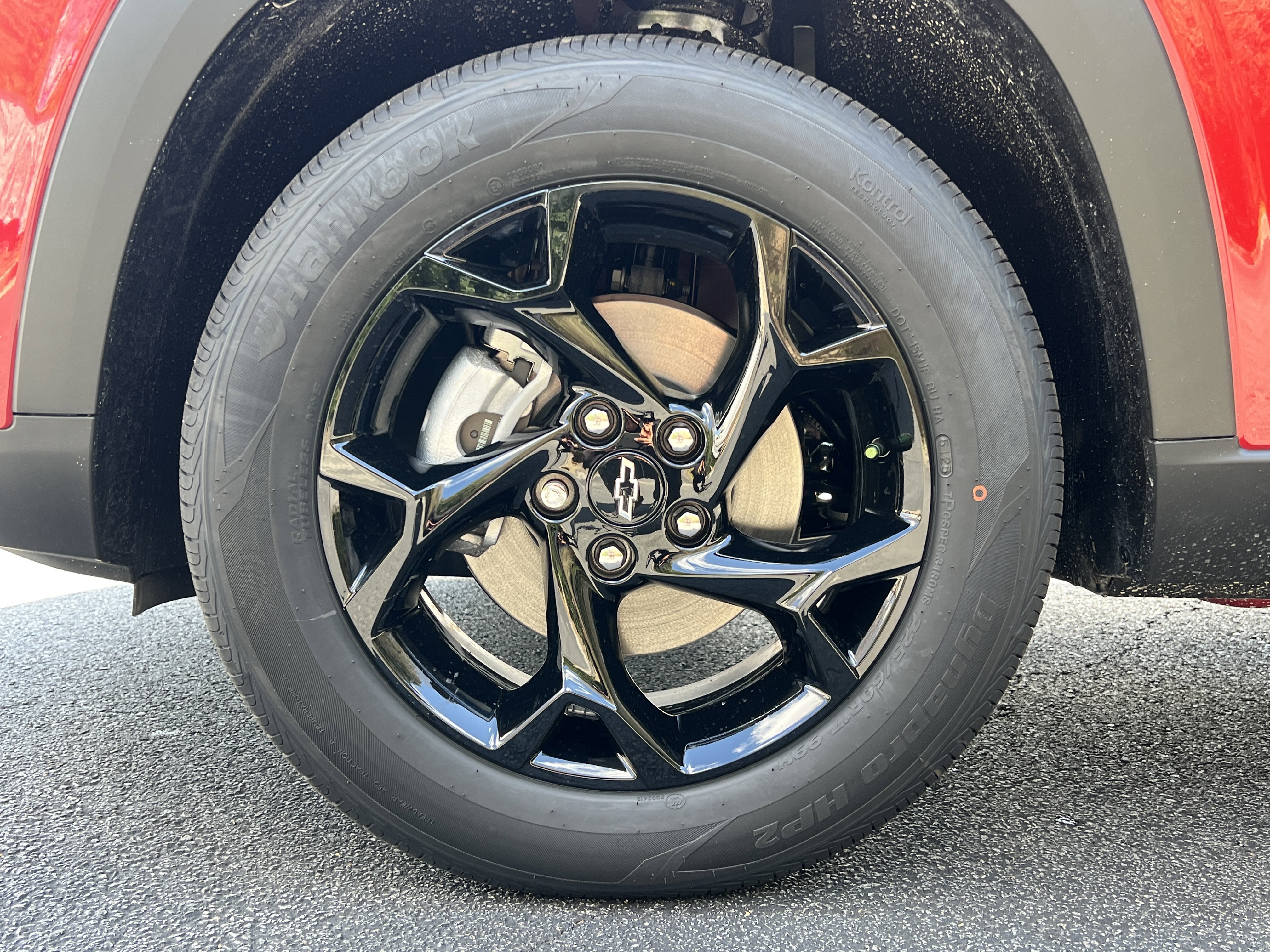 New 2026 Chevrolet Trax LT w/ Midnight Edition image 12