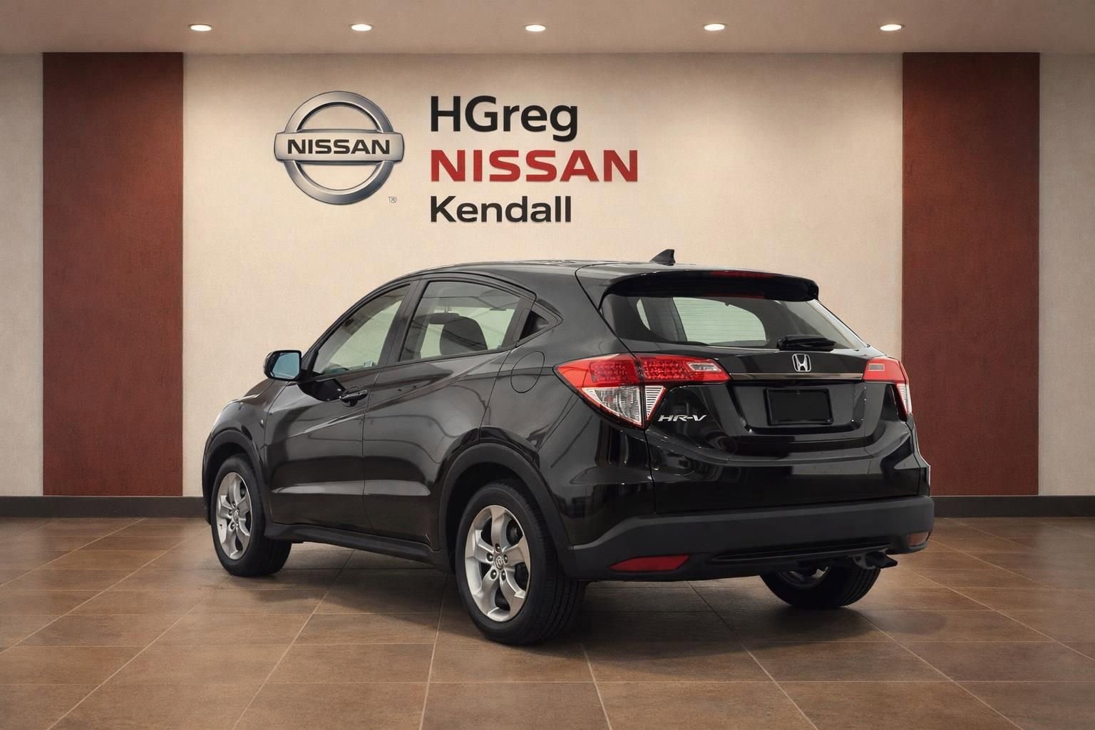 Used 2020 Honda HR-V LX image 2