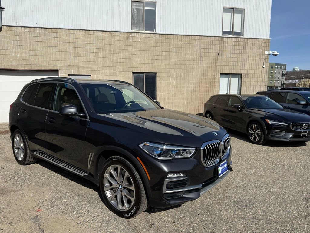 Used 2021 BMW X5 xDrive45e w/ Executive Package image 8