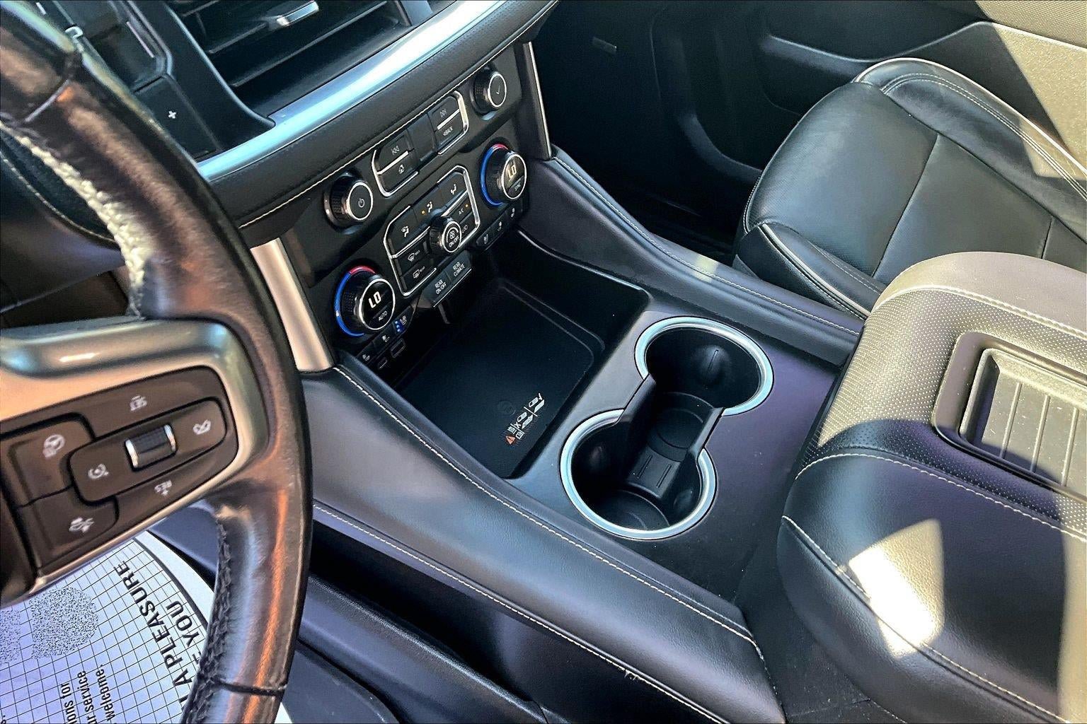 Used 2021 Chevrolet Tahoe Premier w/ Premium Package AWD/4WD image 15