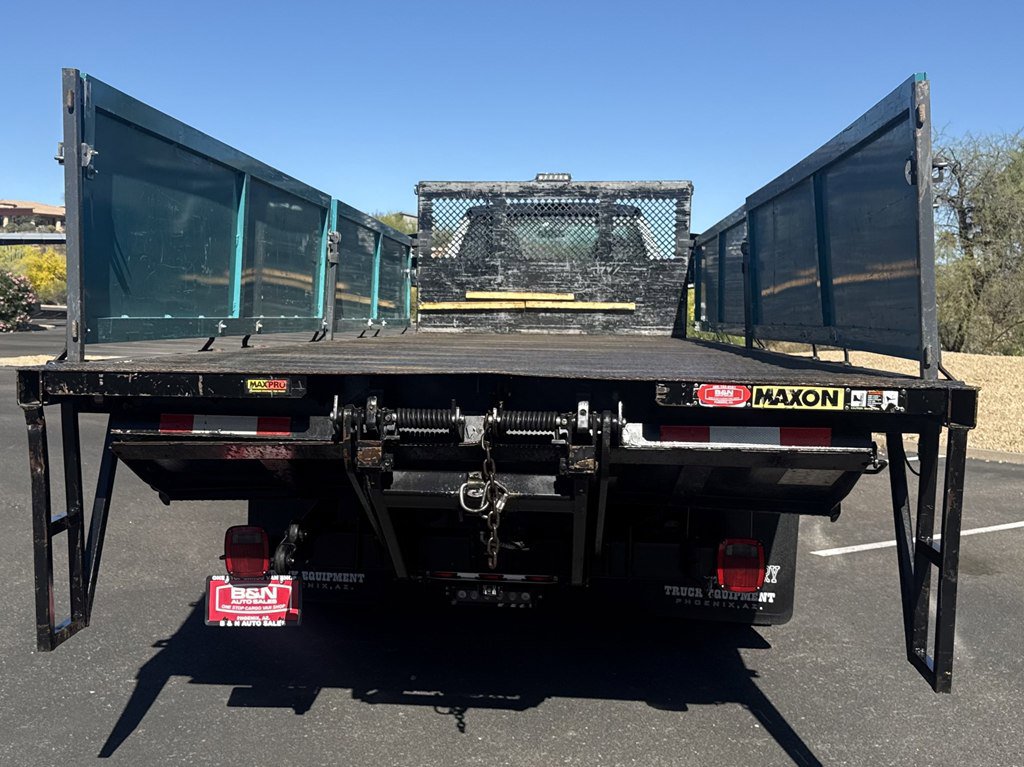 Used 2017 Ford F650 SUPER DUTY RWD image 4