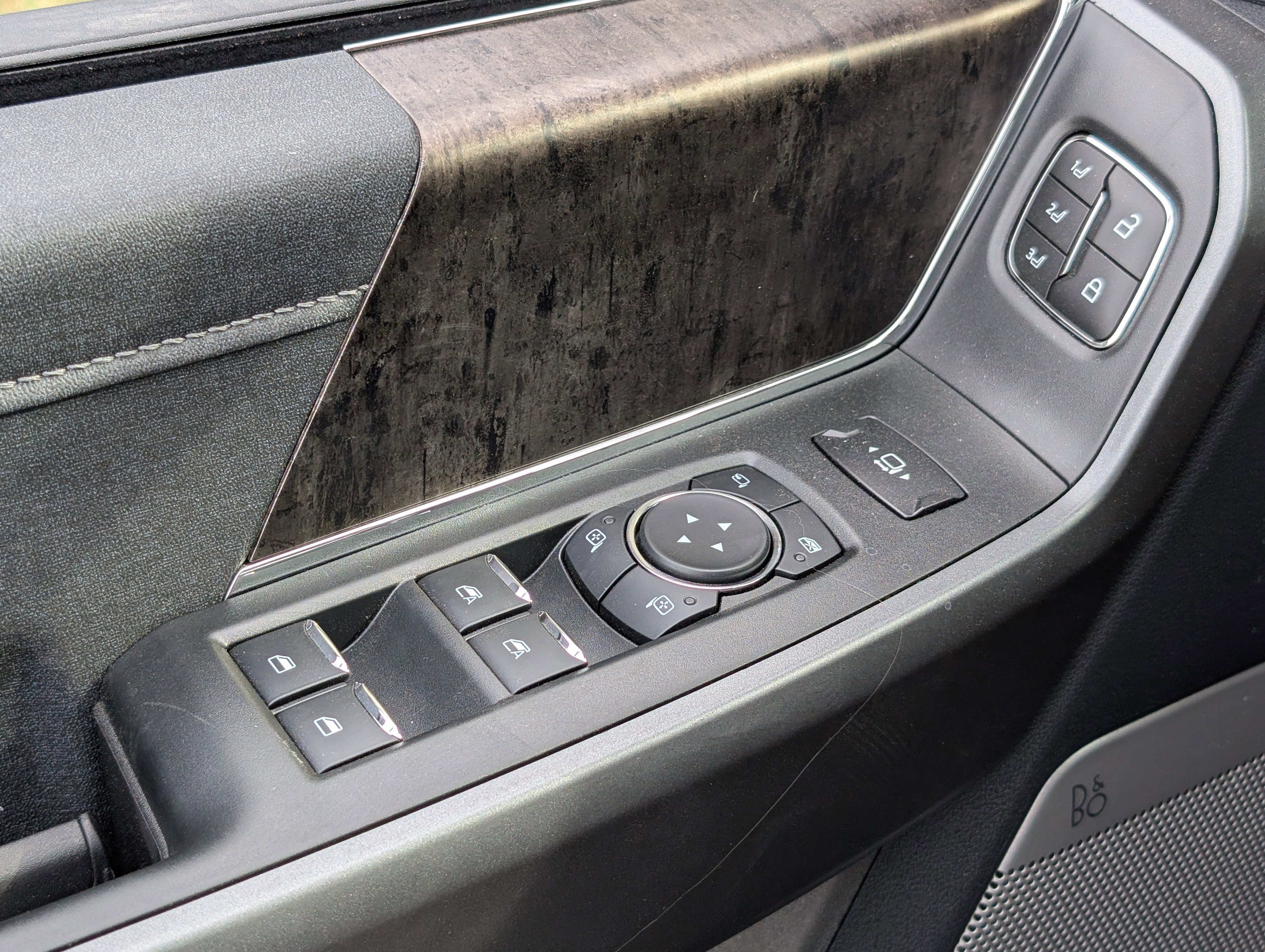 New 2026 Ford F250 Lariat image 24