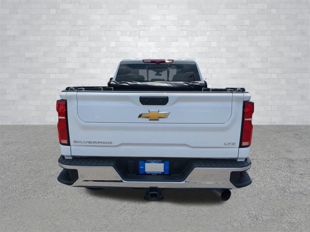 Used 2025 Chevrolet Silverado 2500 LTZ w/ LTZ Premium Package image 13