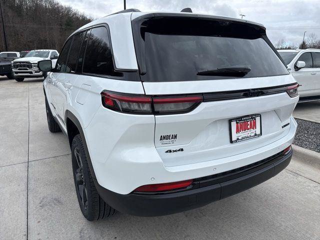 New 2025 Jeep Grand Cherokee Limited w/ Luxury Tech Group II image 8