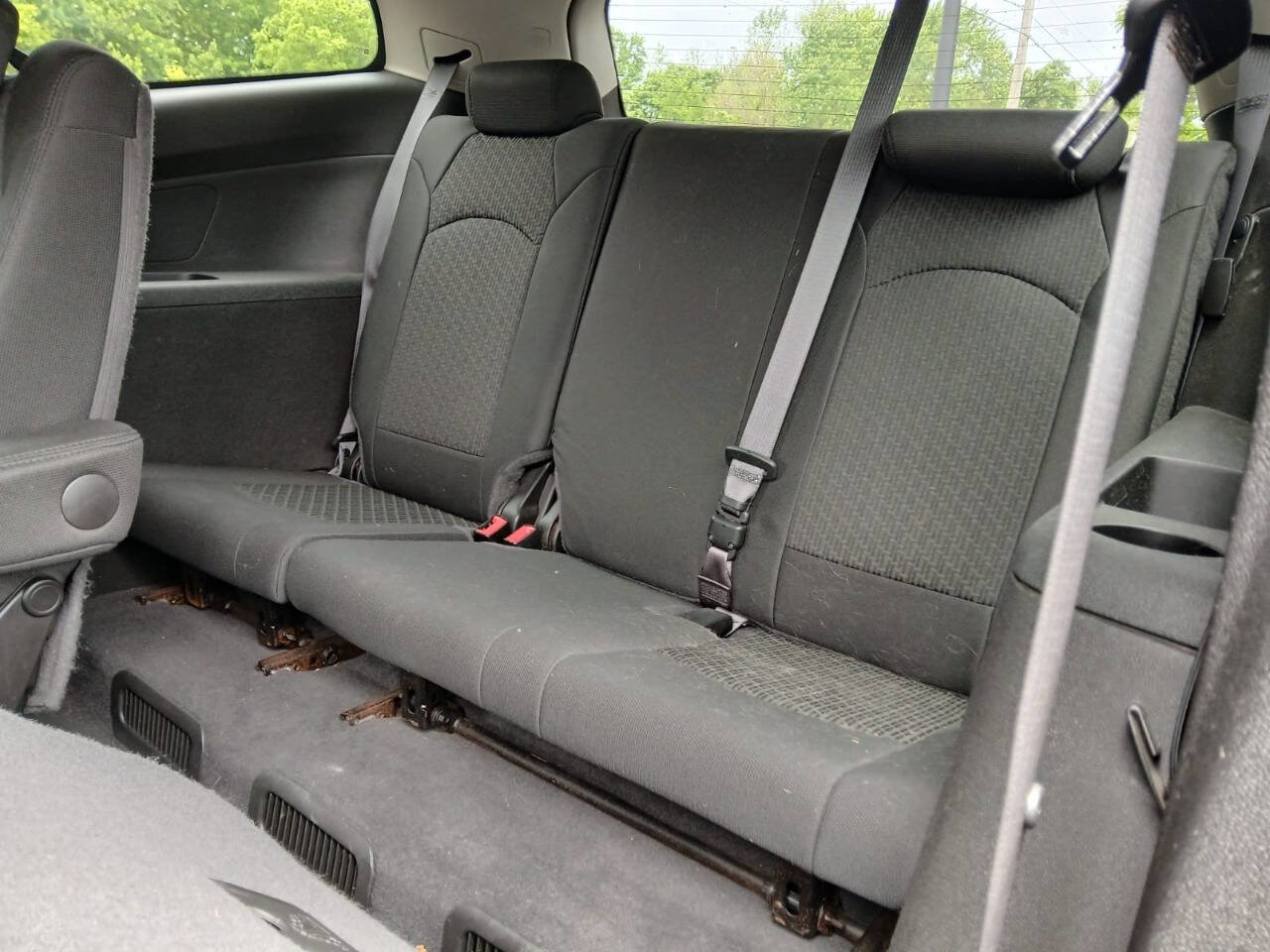 Used 2011 Chevrolet Traverse LT w/ Personal Connectivity Package image 13