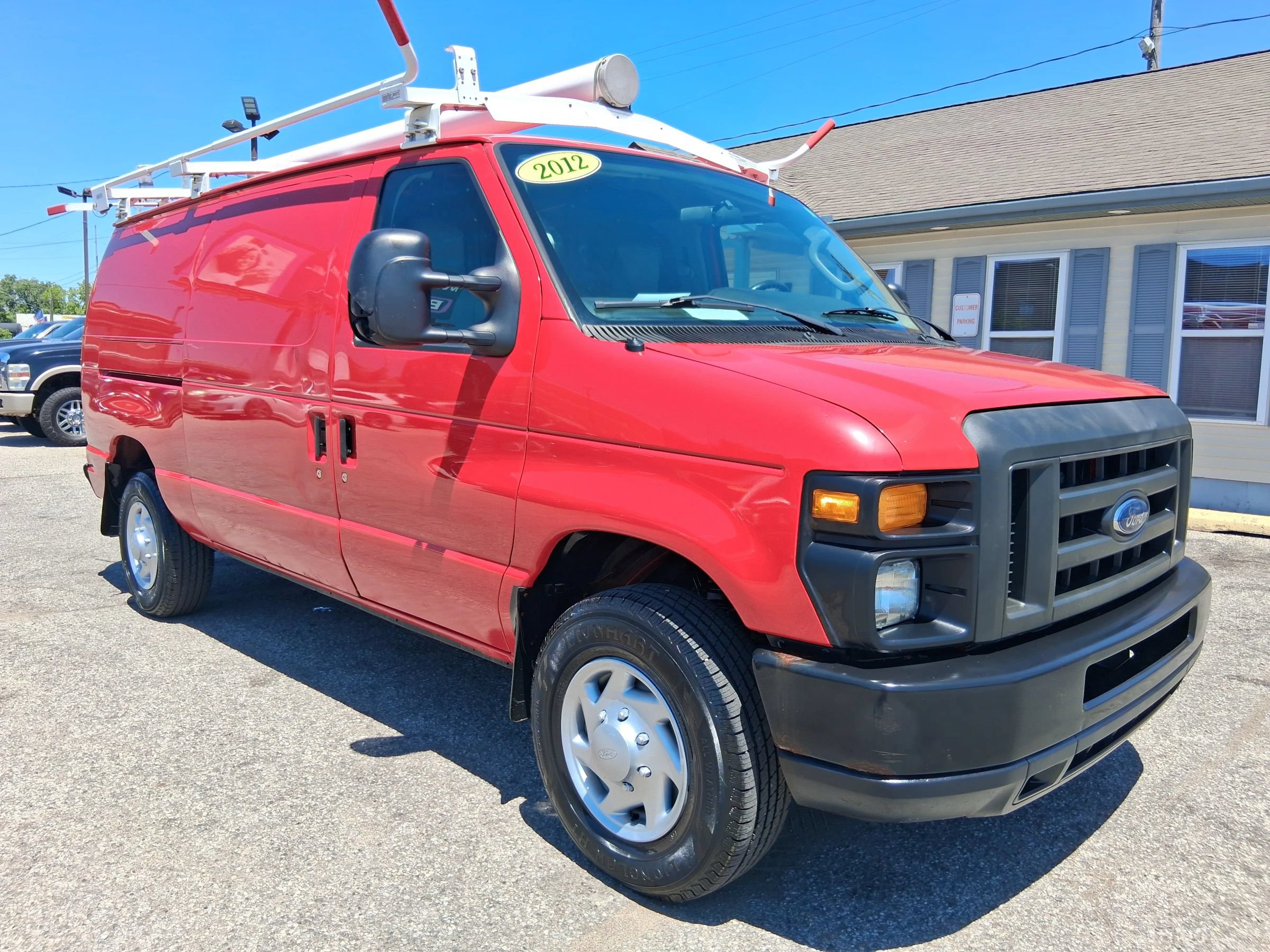 Used 2012 Ford E-350 and Econoline 350 Super Duty w/ PWR Group RWD image 2