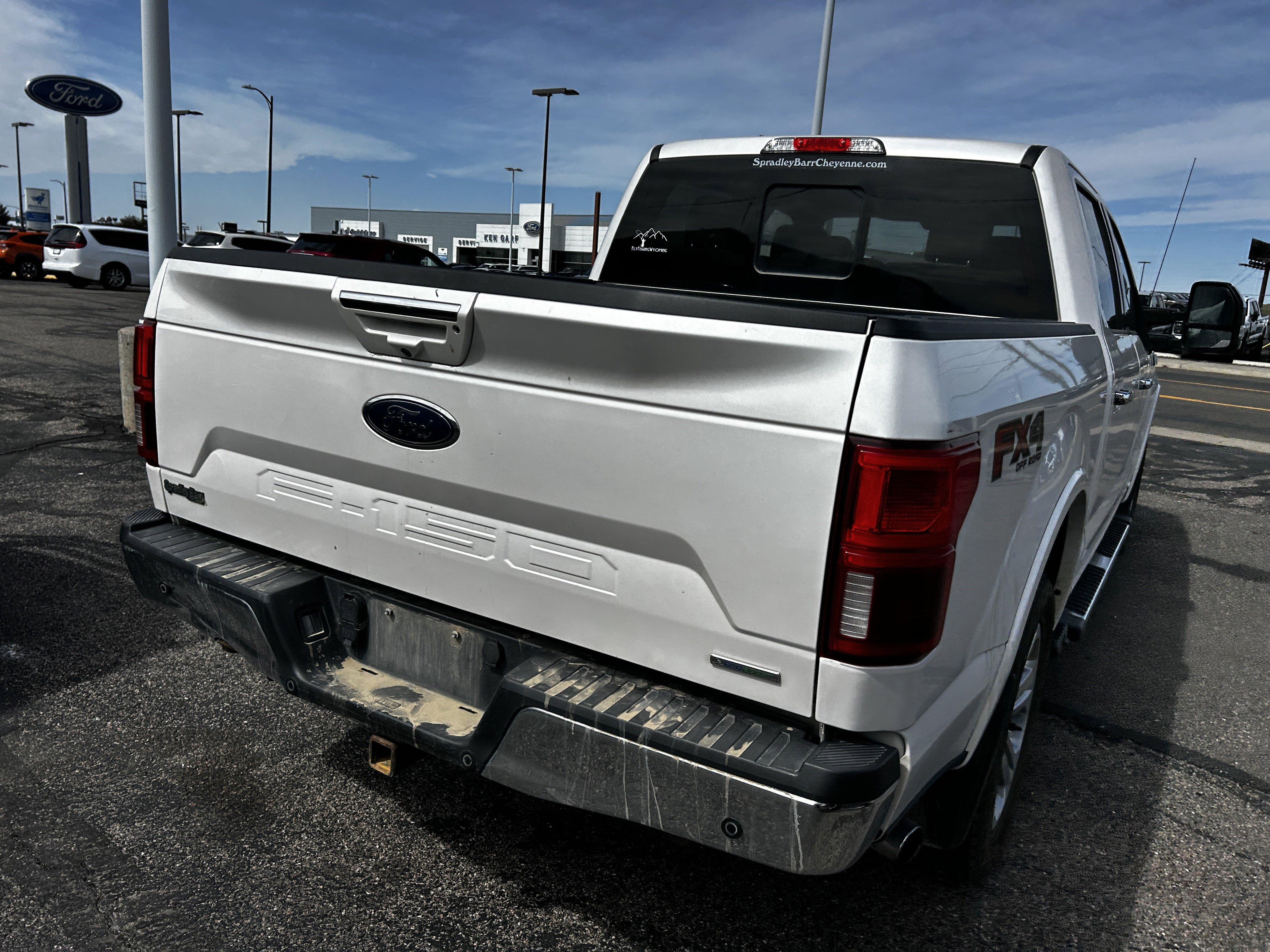 Used 2018 Ford F150 Lariat w/ Equipment Group 502A Luxury AWD/4WD image 5