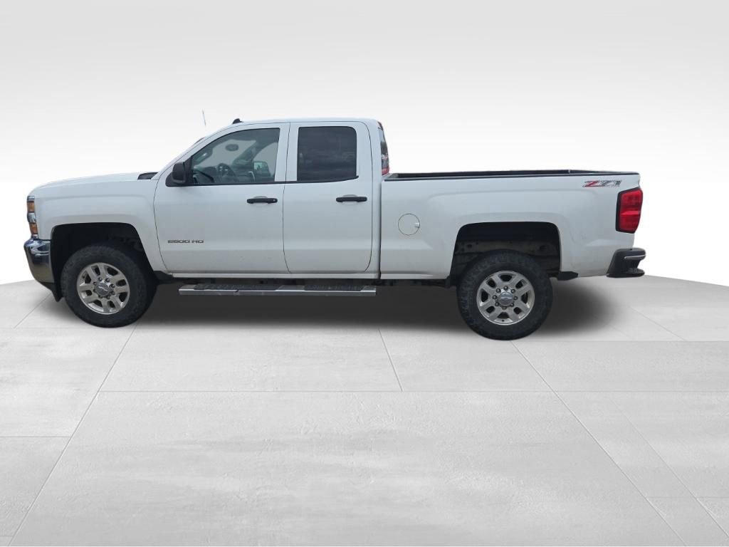 Used 2015 Chevrolet Silverado 2500 LT AWD/4WD image 7