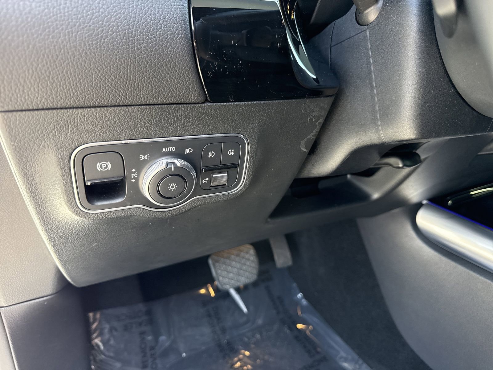 Used 2023 Mercedes-Benz GLA 250 image 38