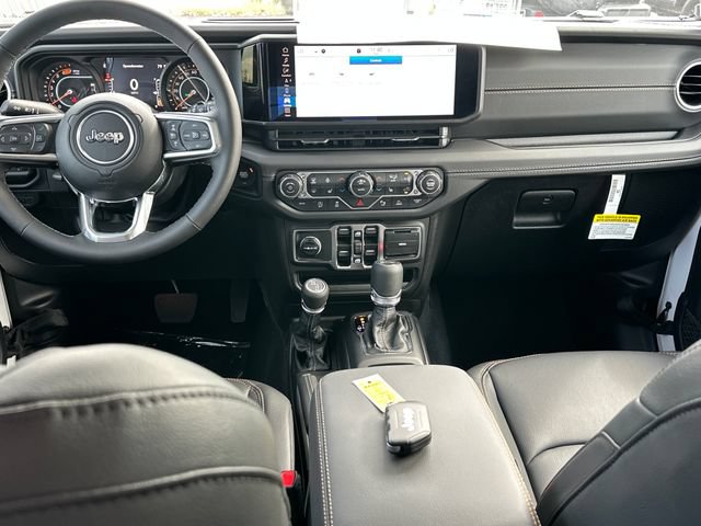 New 2027 Jeep Wrangler Unlimited Sahara AWD/4WD image 19
