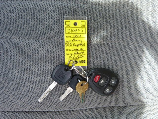 Used 2021 Chevrolet Express 2500 w/ Driver Convenience Package image 39