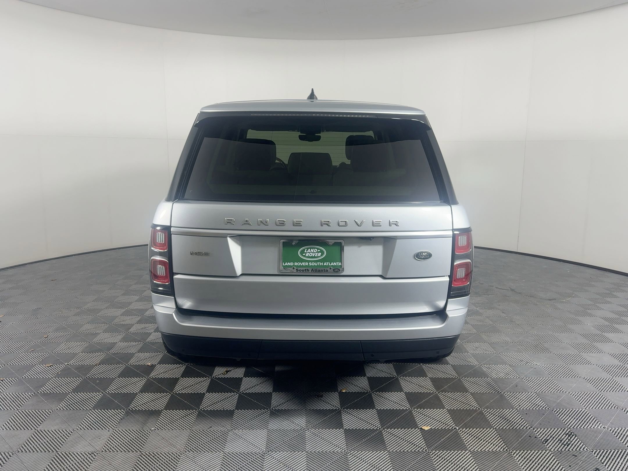 Used 2019 Land Rover Range Rover HSE image 10