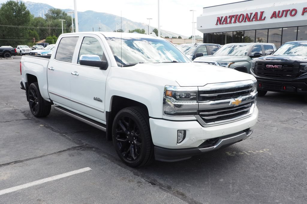 Used 2017 Chevrolet Silverado 1500 High Country AWD/4WD image 3