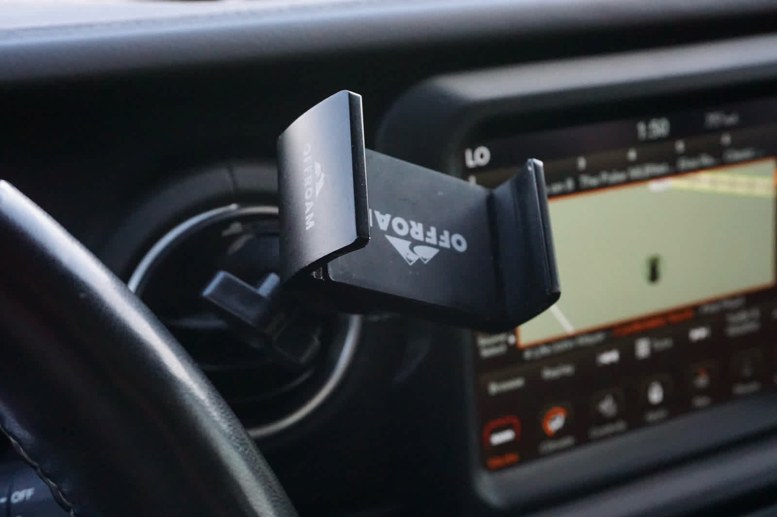 Used 2021 Jeep Wrangler Unlimited Sahara AWD/4WD image 17