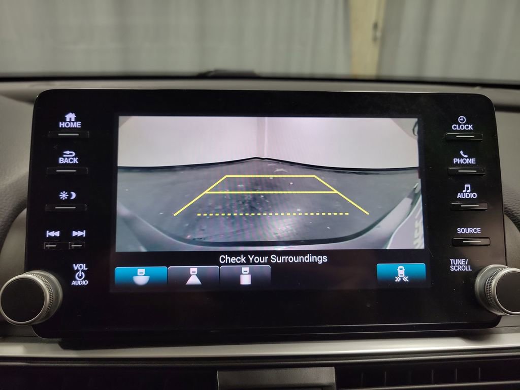 Used 2018 Honda Accord EX image 21