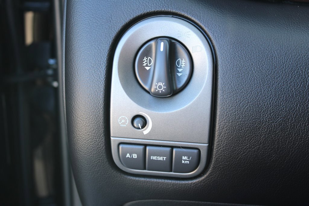 Used 2005 Jaguar X-TYPE 3.0 image 26