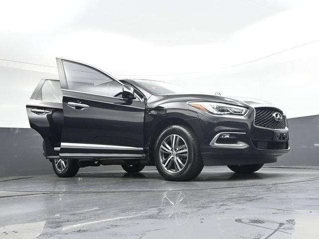 Used 2020 INFINITI QX60 Luxe w/ Essential Package FWD image 42