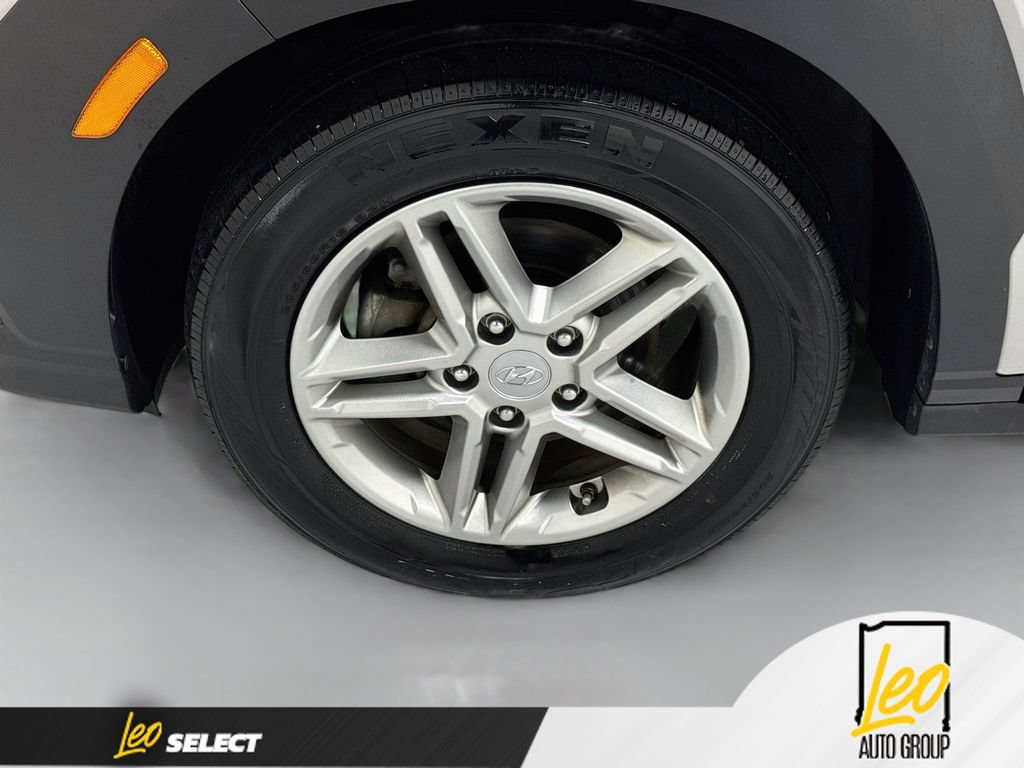Used 2022 Hyundai Kona SE FWD image 31