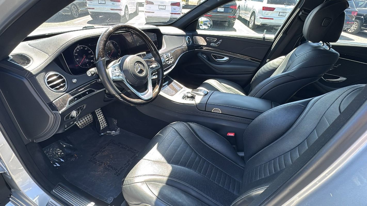 Used 2018 Mercedes-Benz S 560 4MATIC Sedan image 9