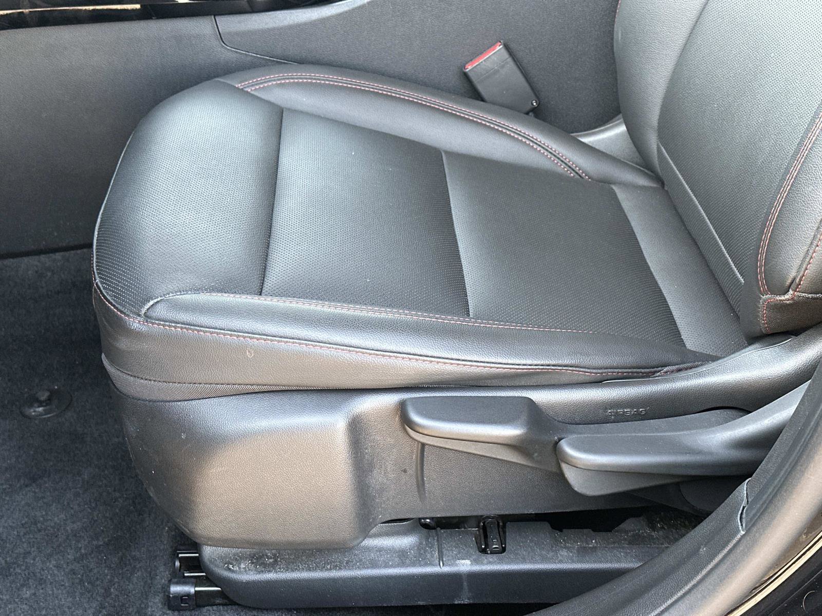 Certified 2024 Chevrolet Trax RS w/ Driver Confidence Package image 16