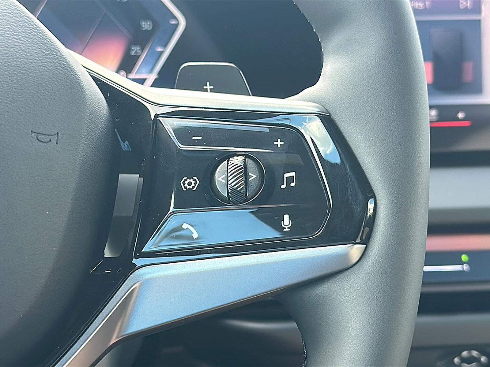 New 2026 BMW X3 xDrive30 w/ Convenience Package image 18