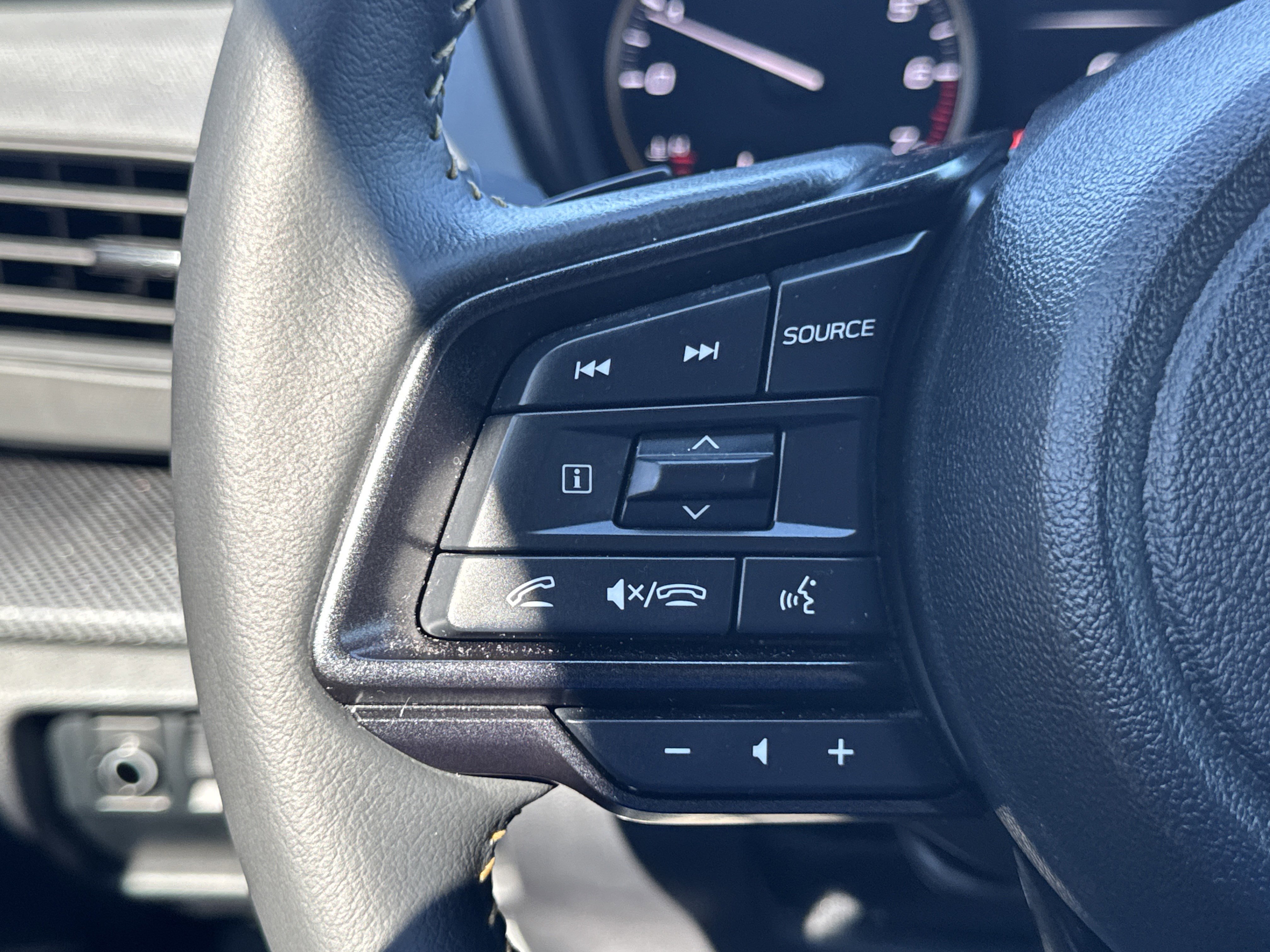 Used 2024 Subaru Crosstrek 2.5i Sport image 14