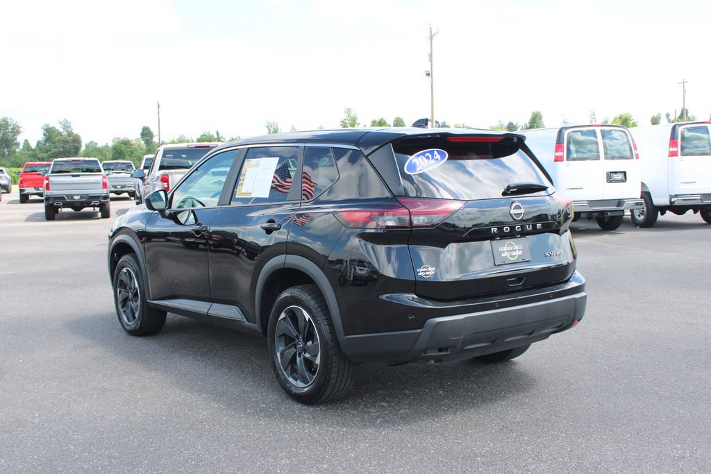 Used 2024 Nissan Rogue SV AWD/4WD image 7