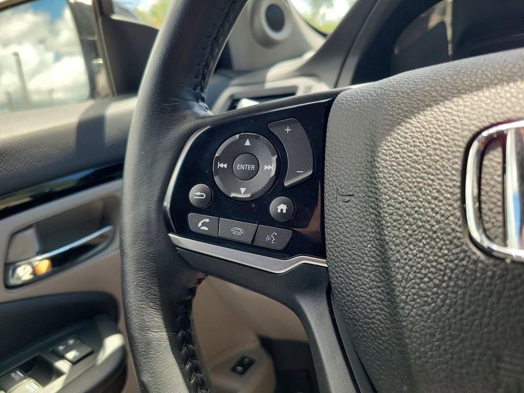 Used 2021 Honda Pilot Elite image 28