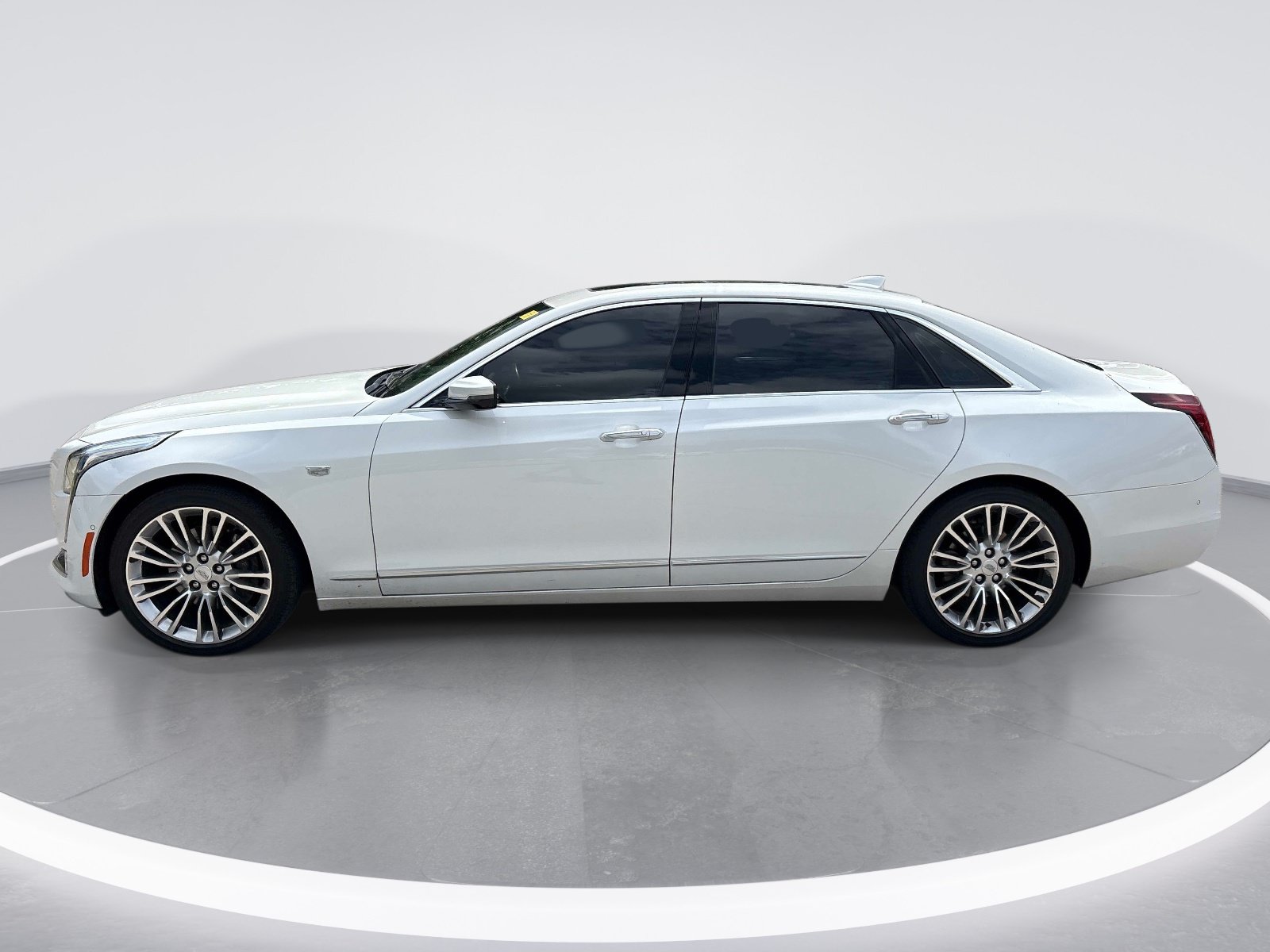 Used 2018 Cadillac CT6 Premium Luxury w/ Active Chassis Package AWD/4WD image 5