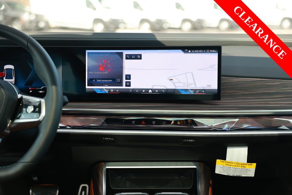 Used 2025 BMW i7 M70 w/ Executive Package image 26